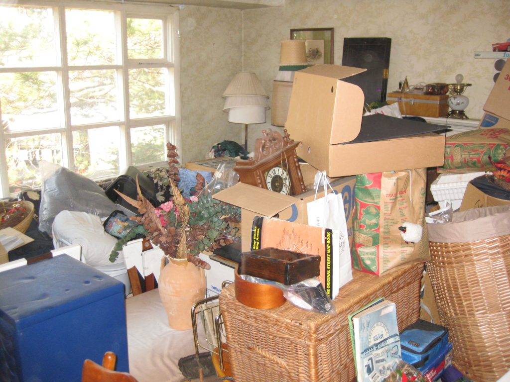 Estate Cleanouts: What to Do When You Inherit a House Full of Stuff